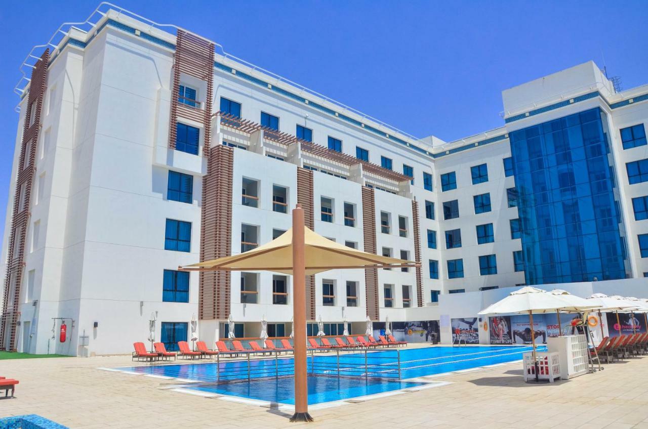 Four Points By Sheraton Al Aïn Extérieur photo The Nile City Towers