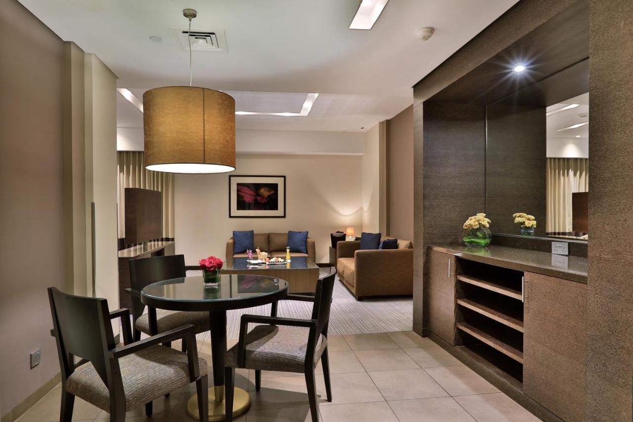 Four Points By Sheraton Al Aïn Extérieur photo A suite at the Taj Mahal Palace, Mumbai